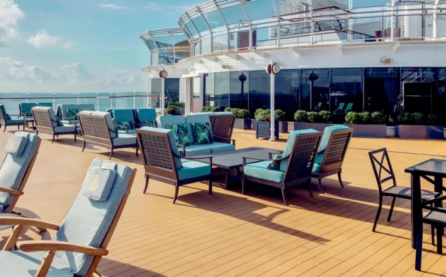  إعادة تأهيل سفينة الملكة إليزابيث.. استعدادات مثيرة لمواسمها الافتتاحية