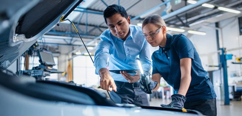 5 أخطاء شائعة في صيانة السيارات تجنبها