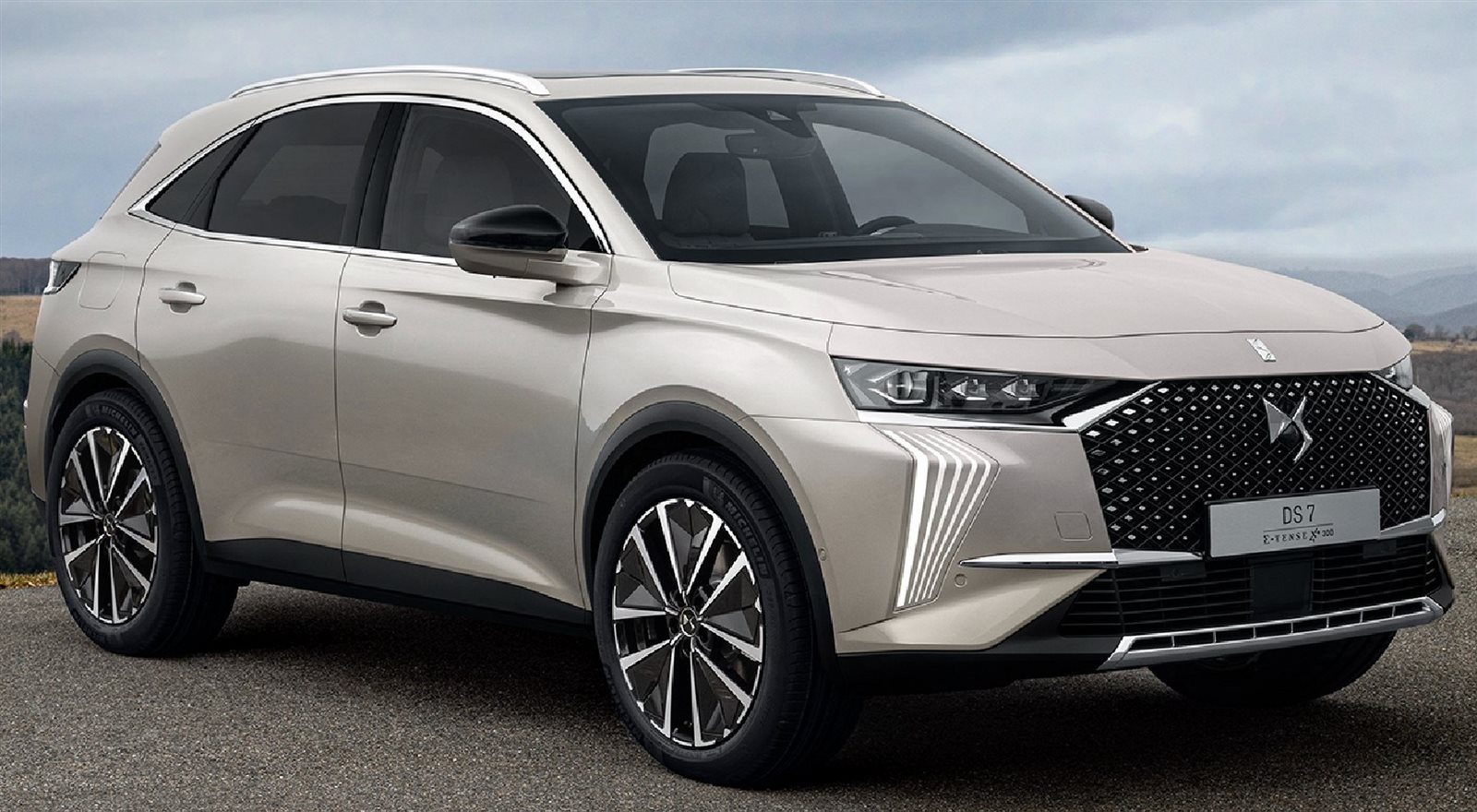 DS 7 Model 2022: French Elegance in a Used Car in Egypt
