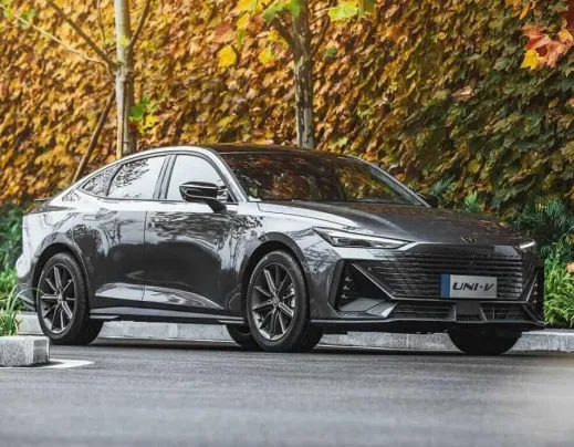 تخفيض سعر شانجان UNI-V موديل 2026 في مصر: أداء رياضي بسعر منافس