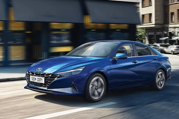 هيونداي إلنترا CN7 2023: سيارة مستعملة في مصر تستحق الاقتناء