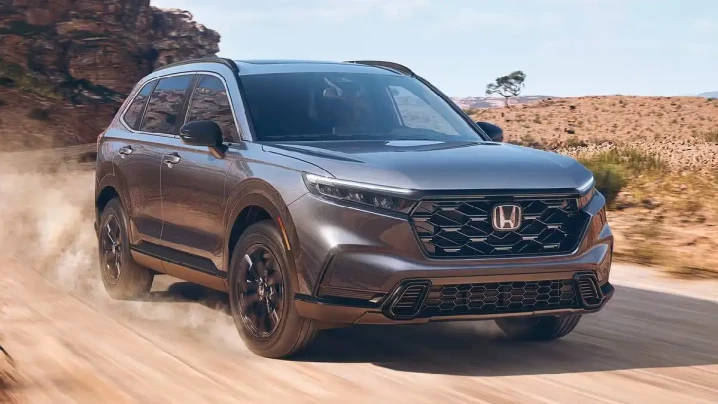  هوندا CR-V 2024.. سيارة مستعملة تجمع بين الأداء والتصميم العصري 